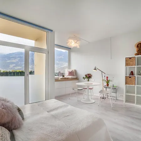 Nuvola 5th Floor Апартаменти Мерано